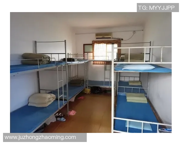 南京飞盘队的蜕变之旅:从初创到崭露头角的纪实记录 南京飞盘队的蜕变之旅:从初创到崭露头角的纪实记录