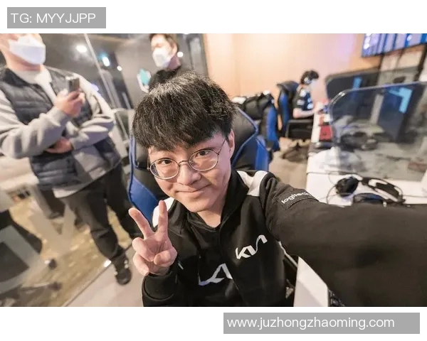 FPX战队在挑战者杯积分榜上以59分稳居第一位置，其他战队紧随其后